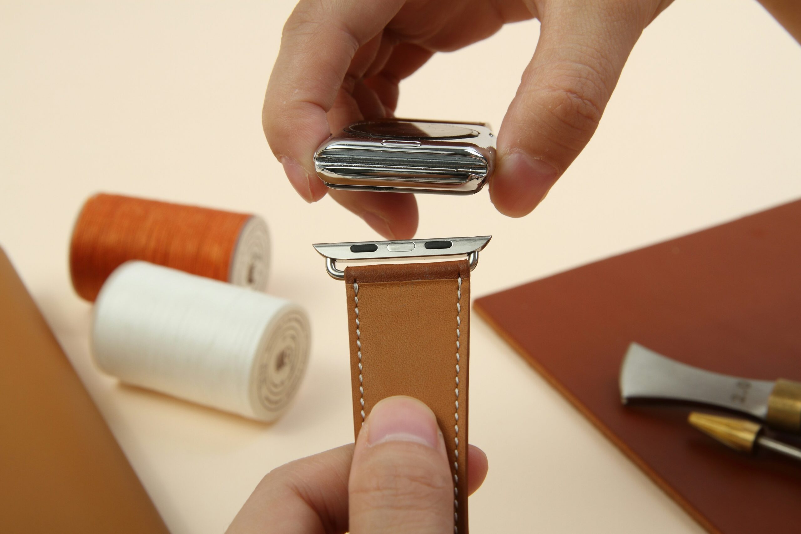 An infographic comparing different scratch-resistant materials used in watches
