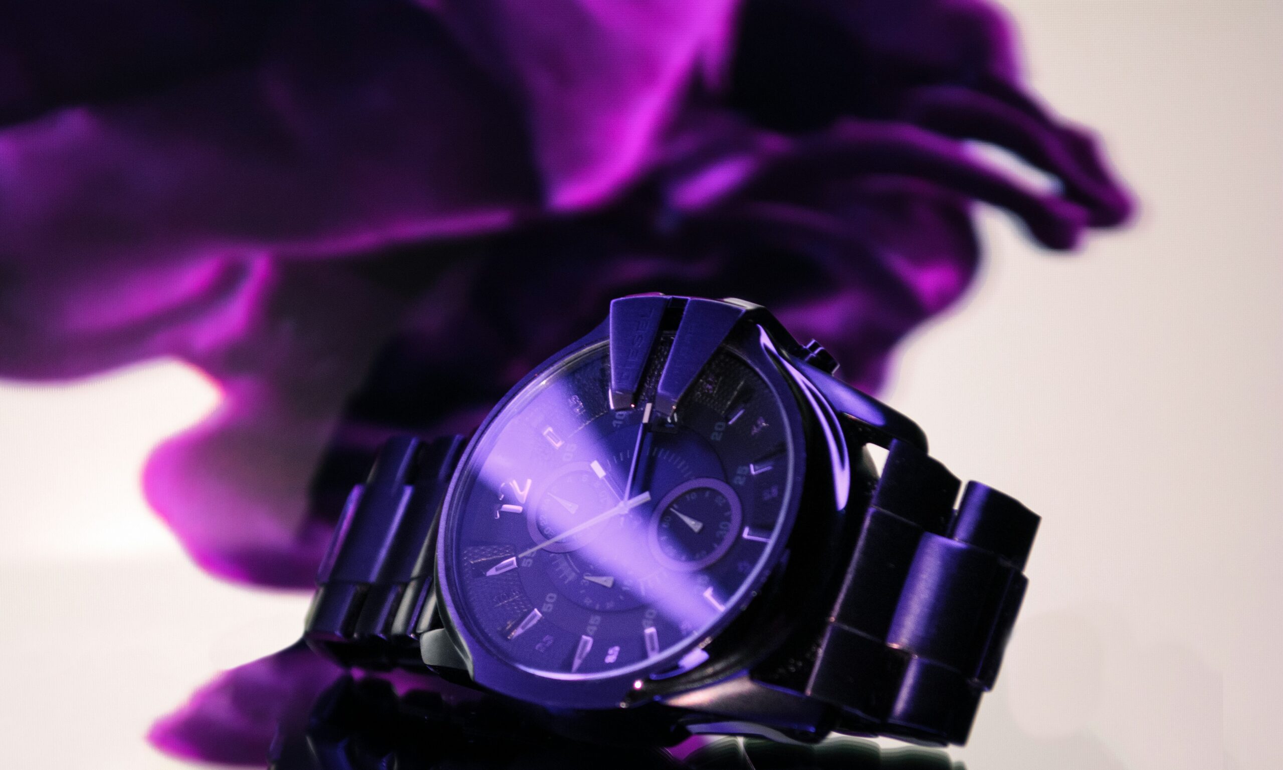 Two happy customers posing with their favorite Seiko watches