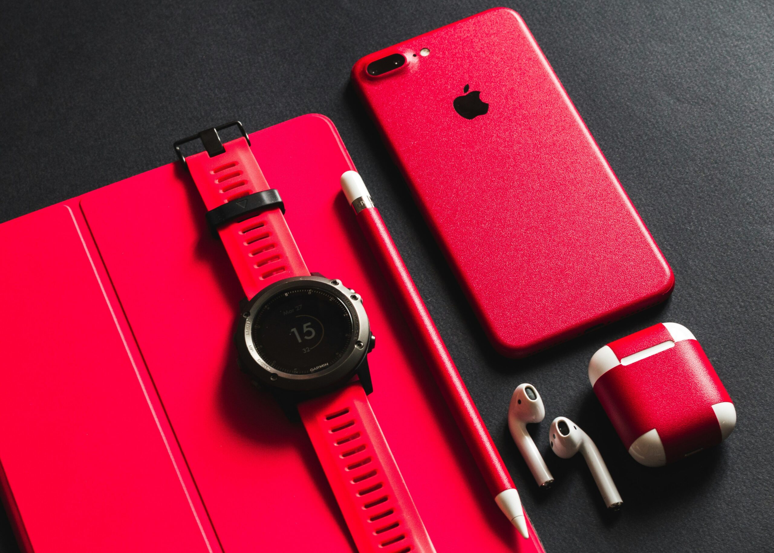 Why Minimalist Fashion Watches Are Your Next Tech Obsession