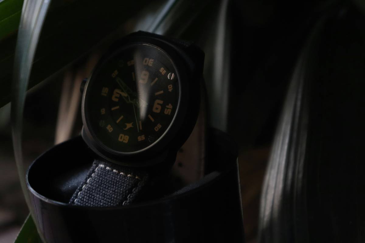 Photo comparing Sarah's old Apple Watch with her new brushed metal watch