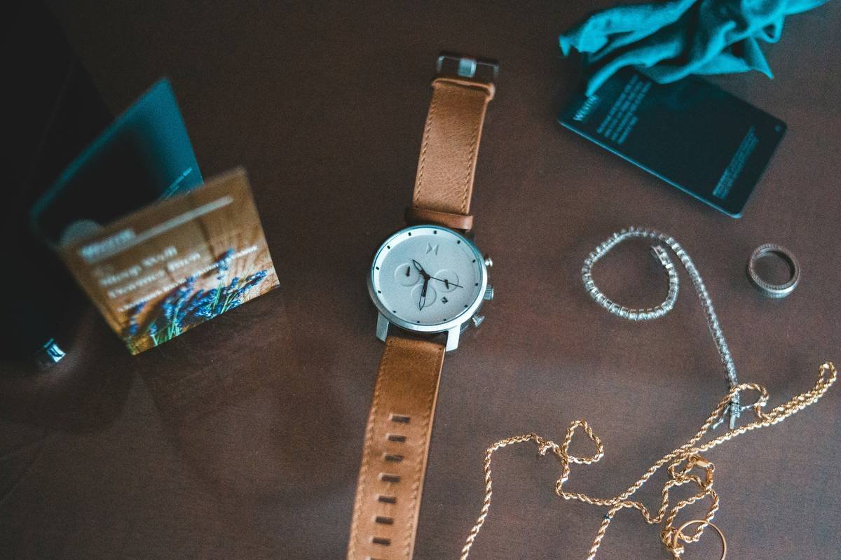 The Ultimate Anodized Aluminum Guide for Fashion Watches: Style Meets Tech
