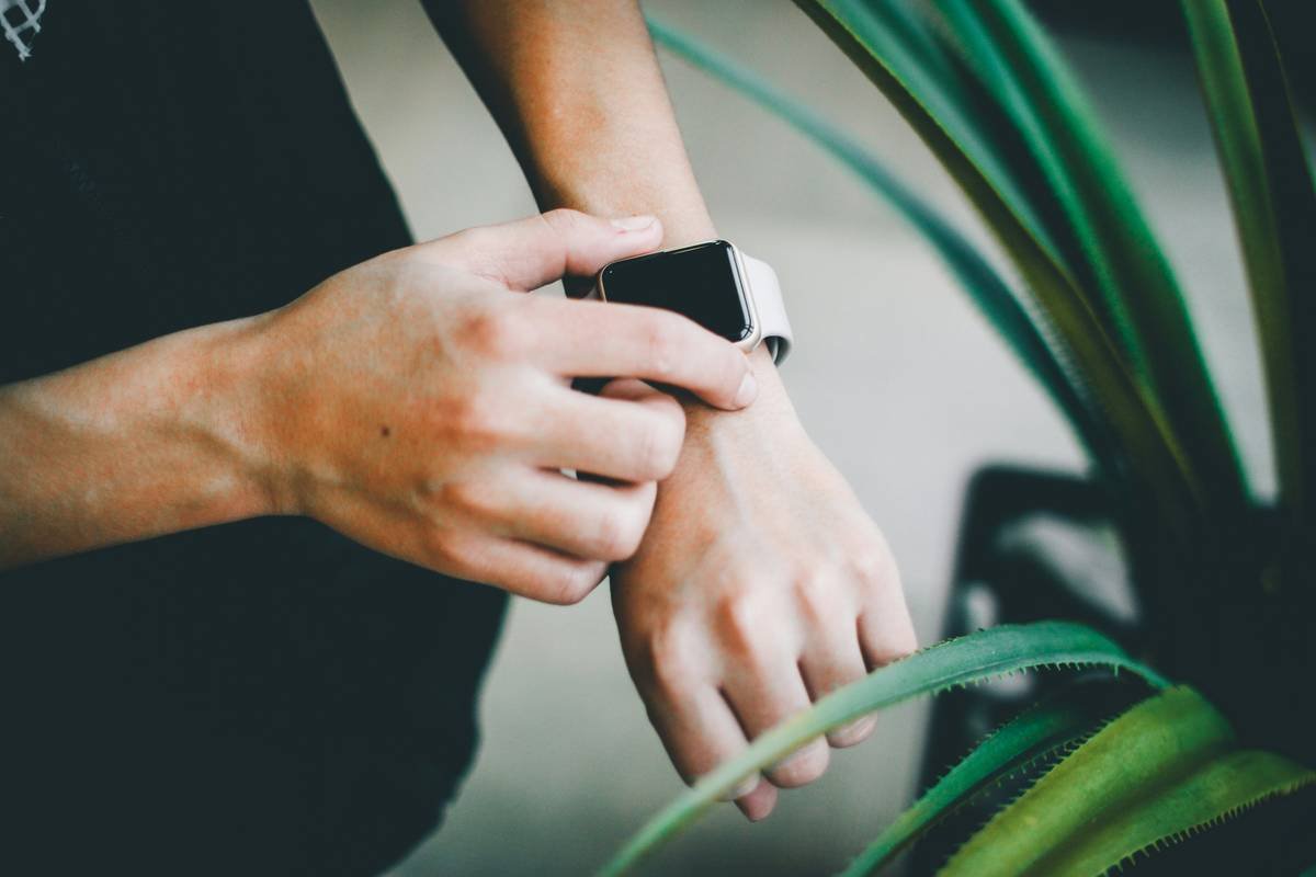Brand Update Fashion: How Smartwatches Are Rewriting the Rules of Style (Without Sacrificing Substance)